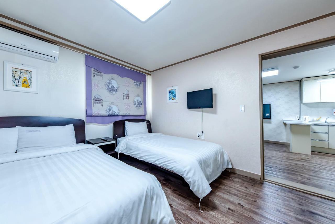 Tamragio Residence Hotel Чеджу Екстериор снимка